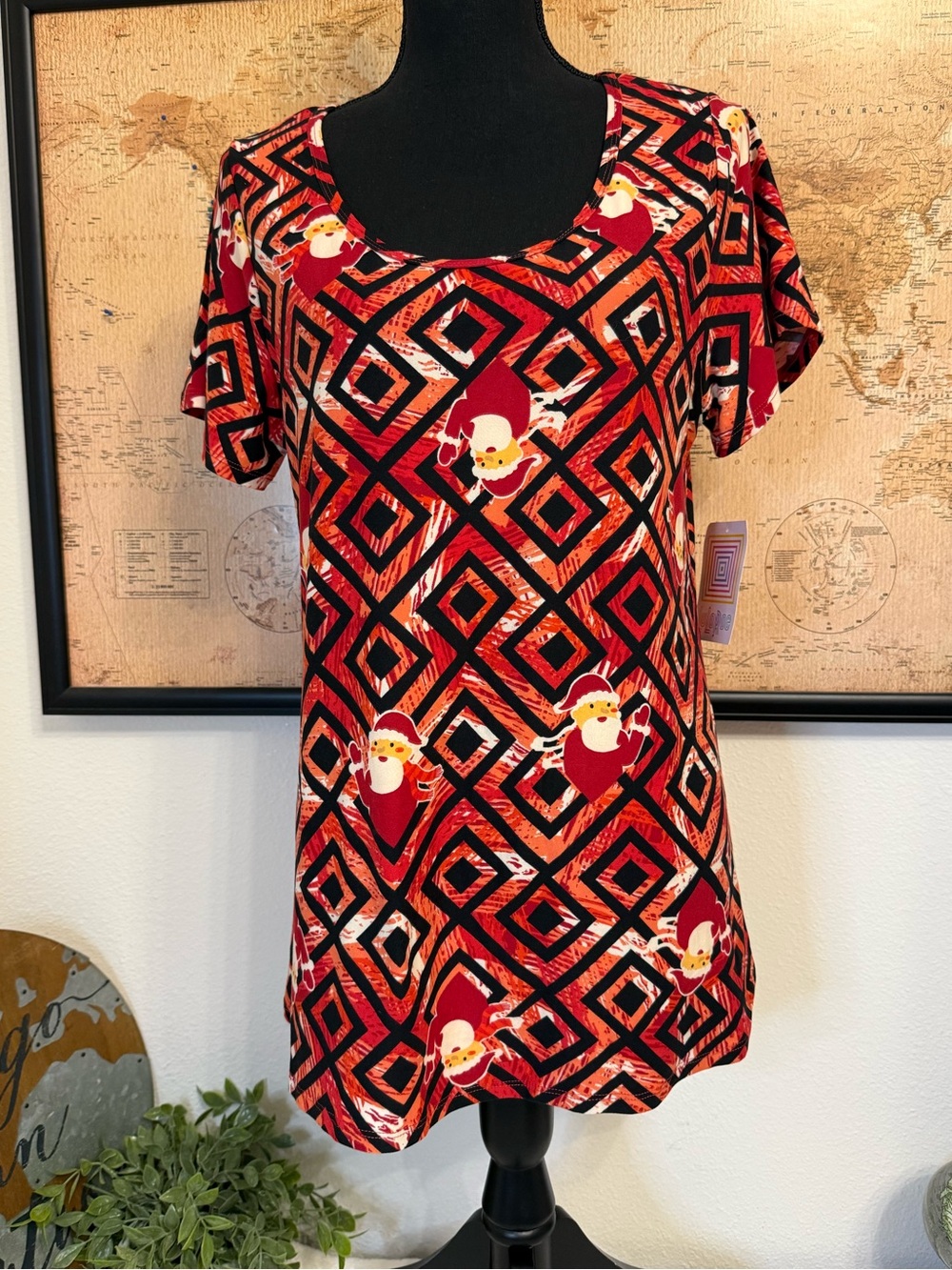 Lularoe Classic T tee shirt size medium